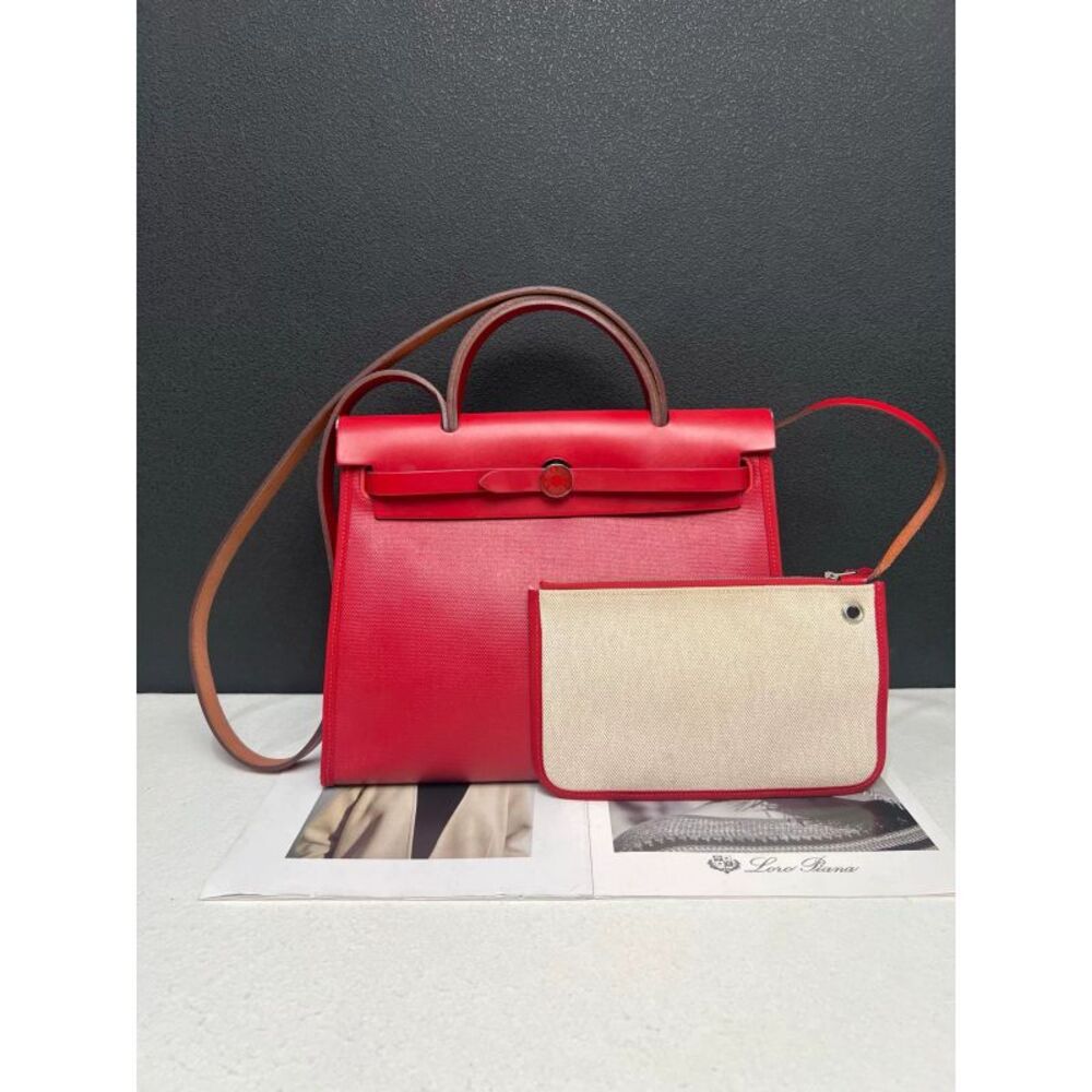 Hermès Women Pre-Loved Bag Very Good Condition